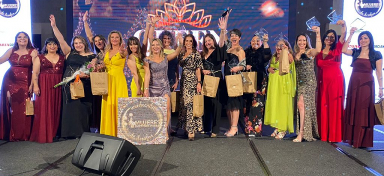 Comunidad Mujeres Emprendedoras festeja sus diez años con fiesta de gala