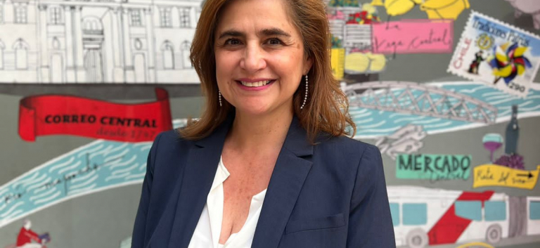 Tania Perich y su nombramiento como Gerenta General de Correos de Chile: “Debemos ser valientes para romper el techo de cristal que aún existe”