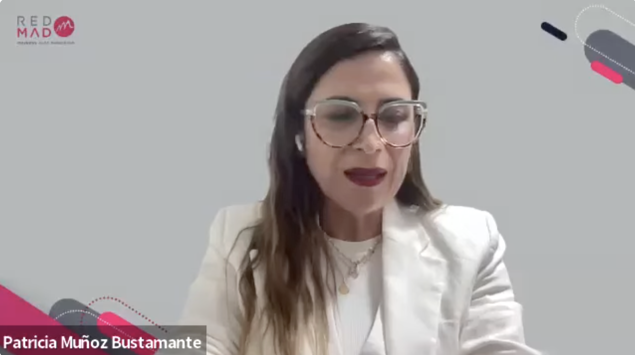 Mes de la Mujer en REDMAD | Charla “Liderar con incidencia: cómo transformar tu voz en influencia”